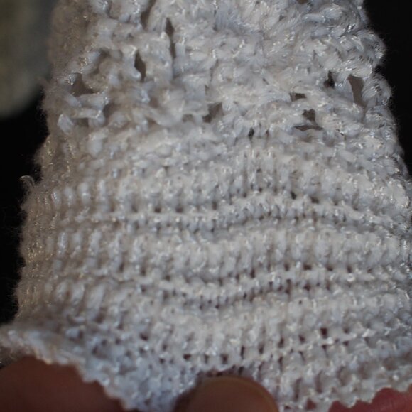 Dana Buchman | Crochet White Shrug - Picture 6 of 6